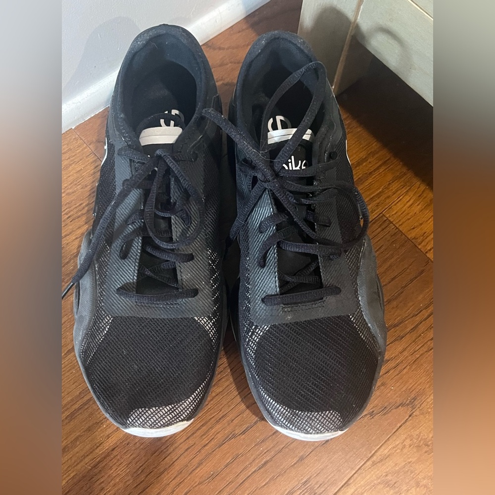 Nike Performance Sneakers size 10